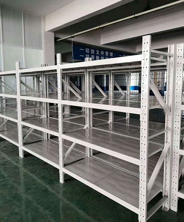 中仓货架